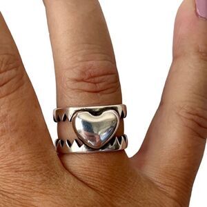 The Love is a Double Edged Sword ring in 925 silver